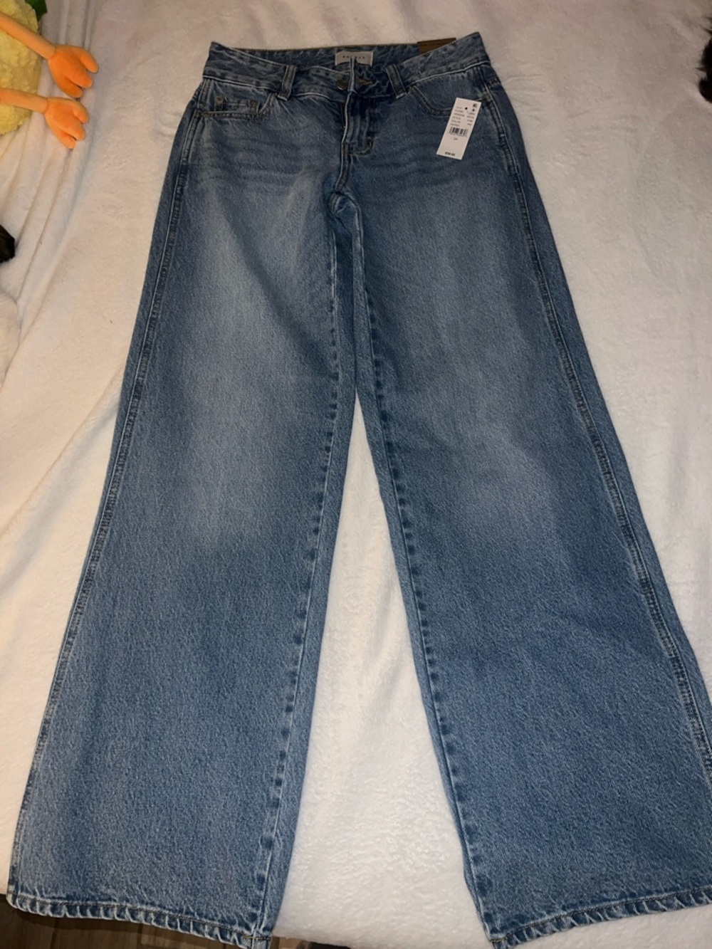 PacSun Women's Casey Low Rise Baggy Jeans in Classic Blue Denim